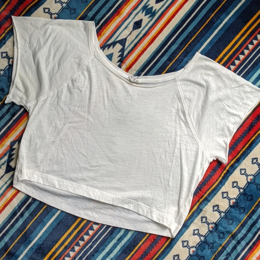 VS Pink White crop top